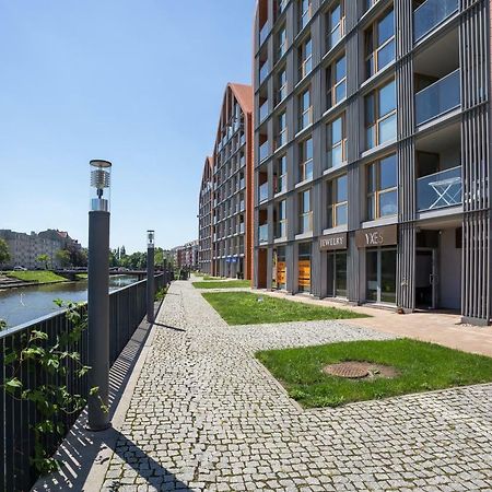 Unique Motlawa Riverbank Apartment Danzig Exterior foto