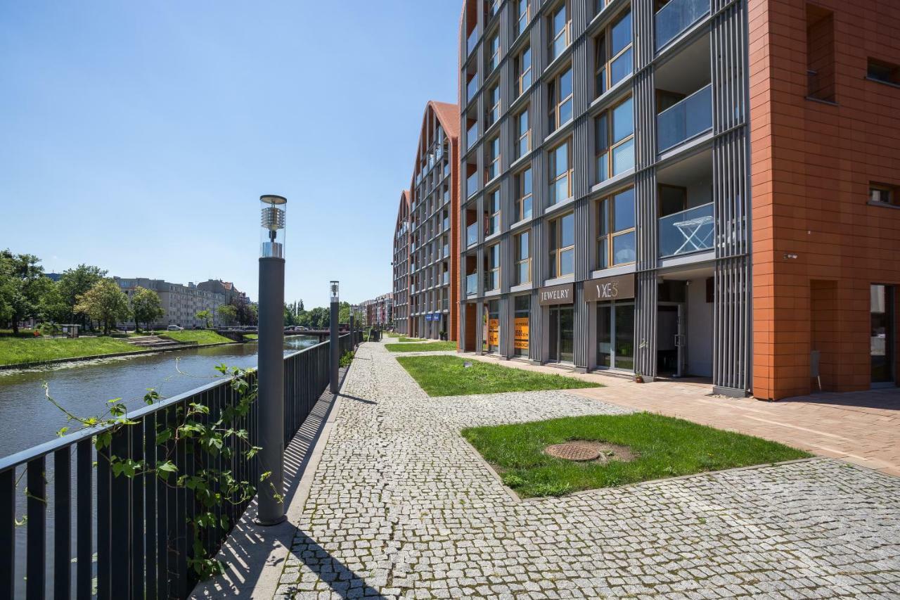 Unique Motlawa Riverbank Apartment Danzig Exterior foto