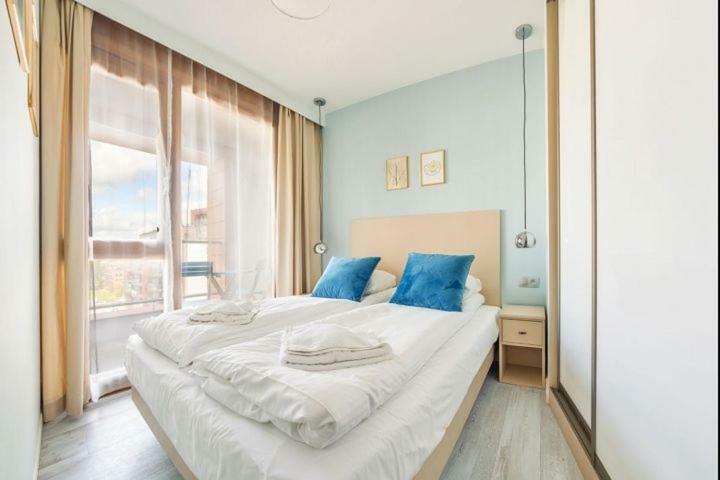 Unique Motlawa Riverbank Apartment Danzig Exterior foto